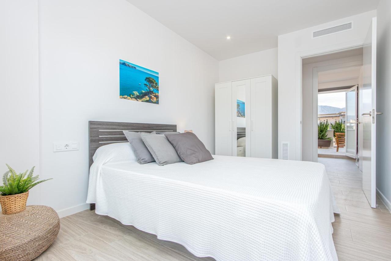 M A R I V E N T Suite With Bathroom And Terrace 50 M2 Roses Zewnętrze zdjęcie